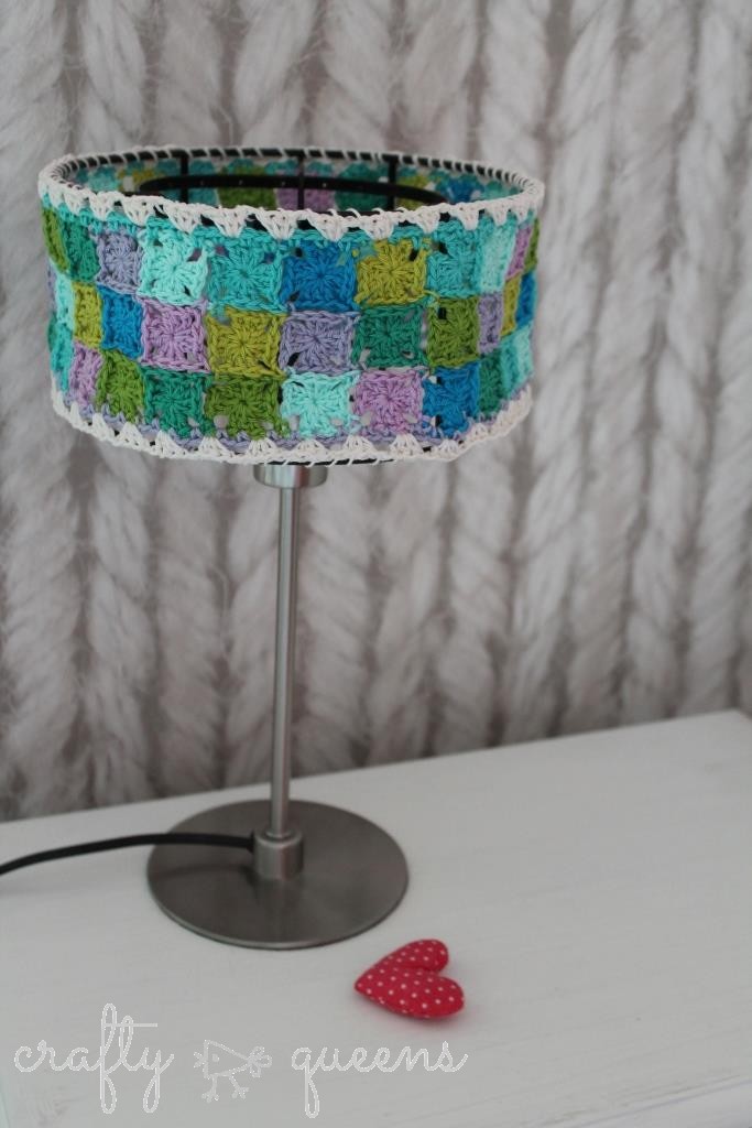 Crafty Queens crochet lampshade